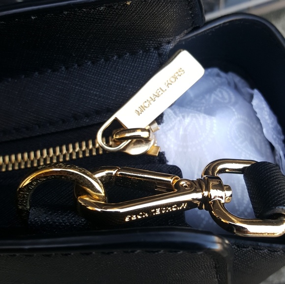 💥SALE💥Michael Kors Large Tote 💥LIKE NEW💥 - Picture 8 of 8